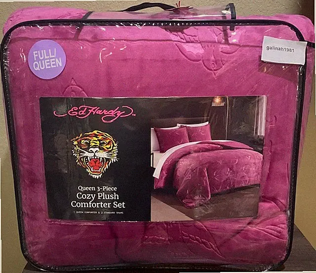 Ed Hardy Pink Birds & Logos Embossed 3pc Cozy Plush QUEEN Comforter Set